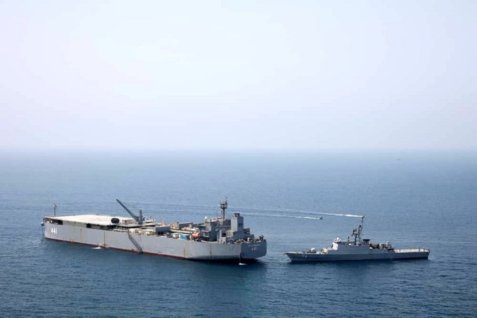 مراسم رونمایی از تقریظ فرمانده معظم کل قوا بر گزارش عملکرد ناوگروه ۷۵ نیروی دریایی ارتش تا دقایقی دیگر مراسم رونمایی از تقریظ فرمانده معظم کل قوا بر گزارش عملکرد ناوگروه ۷۵ نیروی دریایی ارتش تا دقایقی دیگر