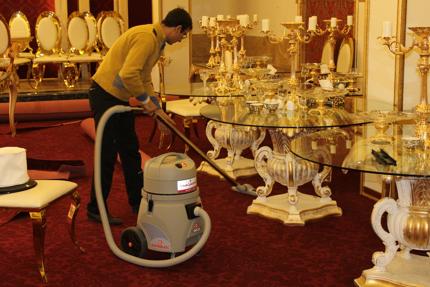 ویژگی های بهترین جارو برقی صنعتی ویژگی های بهترین جارو برقی صنعتی