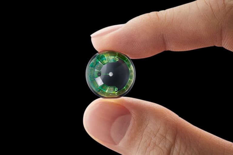 چشمانداز آینده لنزهای تماسی هوشمند؛ فناوری واقعیت افزوده مقابل چشمان شما چشمانداز آینده لنزهای تماسی هوشمند؛ فناوری واقعیت افزوده مقابل چشمان شما