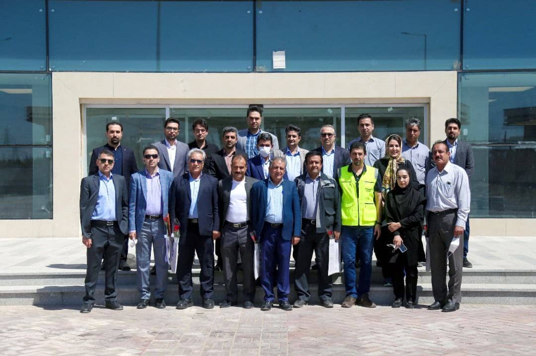 از پزشکان منطقه گل گهر تجلیل شد از پزشکان منطقه گل گهر تجلیل شد