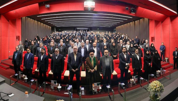 آیت الله حسینی خراسانی: بانک مسکن رسالت الهی دارد / تاکید عضو فقیه شورای نگهبان بر نقش آفرینی بی بدیل بانک مسکن در نهضت ملی مسکن آیت الله حسینی خراسانی: بانک مسکن رسالت الهی دارد / تاکید عضو فقیه شورای نگهبان بر نقش آفرینی بی بدیل بانک مسکن در نهضت ملی مسکن