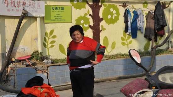 «دیوار مهربانی» چینی هم شروع به کار کرد (عکس)