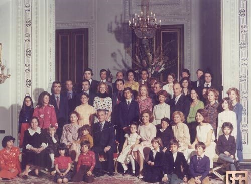 عکس دسته‌جمعی خاندان پهلوی