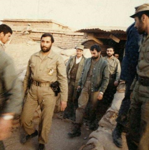 هاشمی رفسنجانی در دوران دفاع مقدس (عکس)