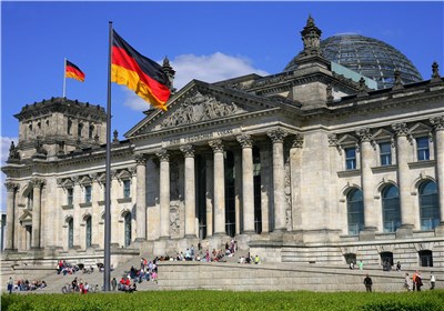 پارلمان آلمان طرح کمک مالی به یونان را تصویب کرد