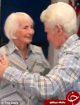 مردی که در 100 سالگی از همسرش خواستگاری کرد (+عکس)
