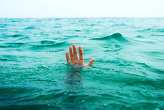 غرق‌شدن دختر 6 ساله در یک مجموعه آبی