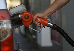 قطع یارانه بنزین در امارات از ماه آینده