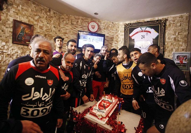 جشن تولد سوشا در جمع پرسپولیسی‌ها (عکس)