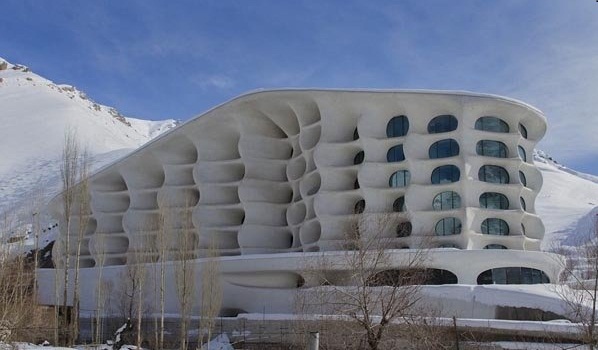 معرفی هتل های بسیار زیبا که در برف نشسته اند! (+عکس)
