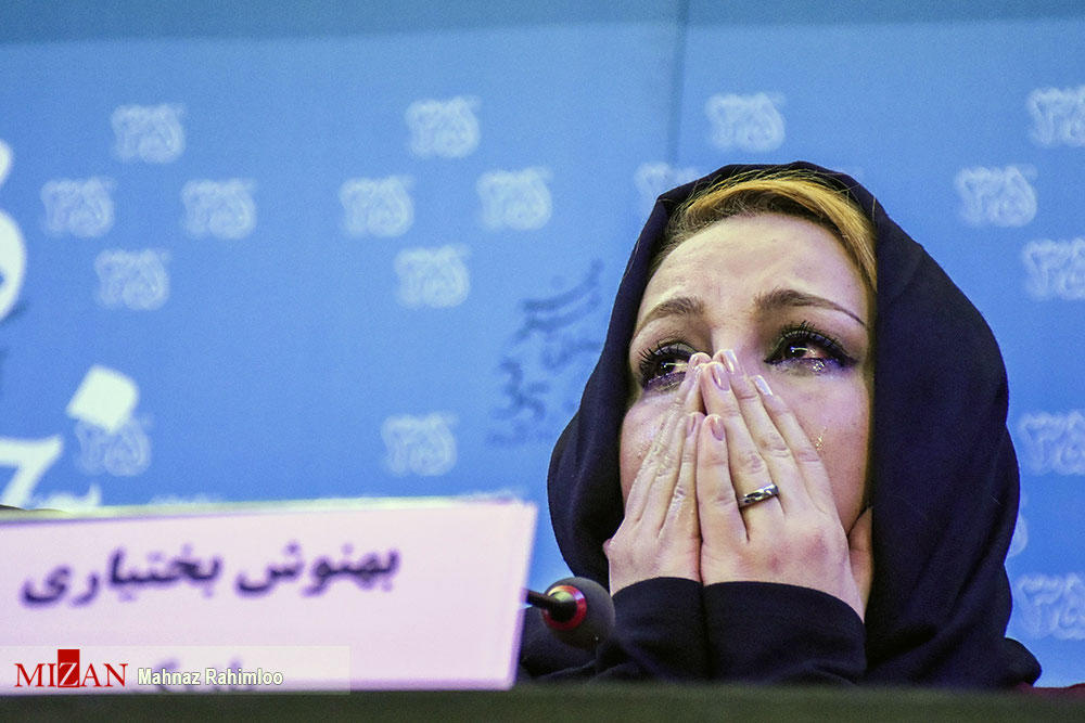 اشک‌های بهنوش بختیاری در کاخ جشنواره! (عکس)