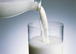 مصرف سرانه شیر در کشور 10 درصد افزایش یافت
