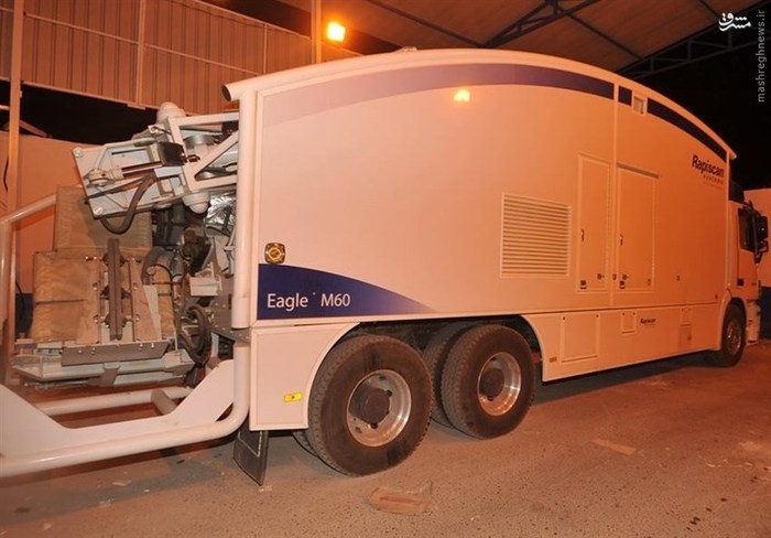 ماشین‌ کشف بمب در کربلا(عکس)