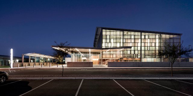 9 مدرسه با معماری عجیب در آمریکا