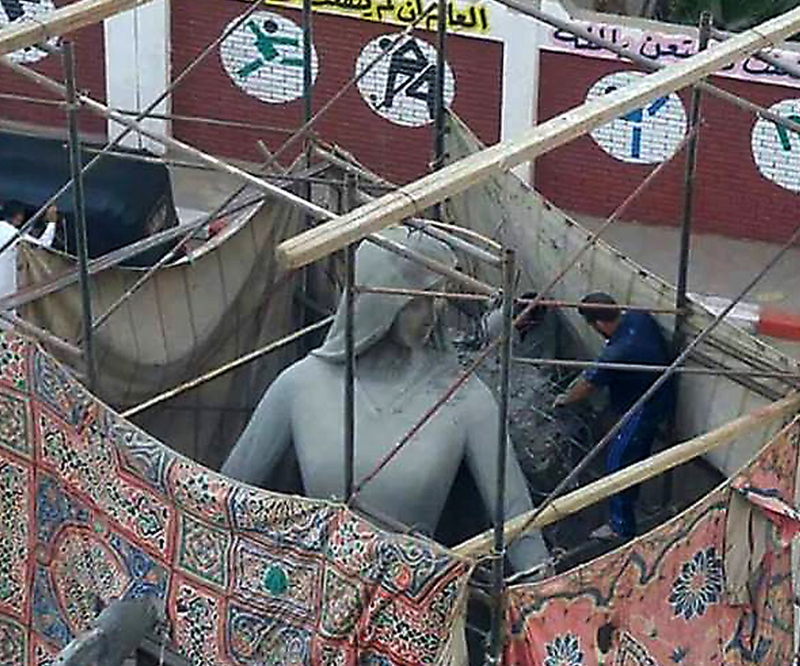جنجال مجسمه مادر و پسر در مصر (+عکس)
