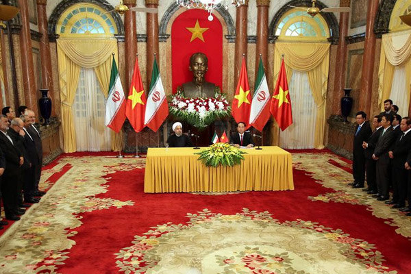 ایران و ویتنام دو سند همکاری امضا کردند