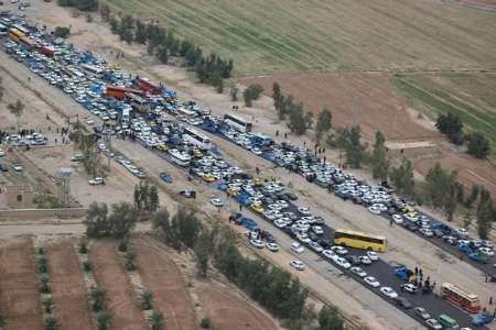 ترافیک شدید خودروها در مسیر نجف-کربلا