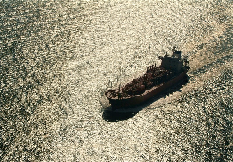 صادرات نفت ایران 8 درصد کم شد