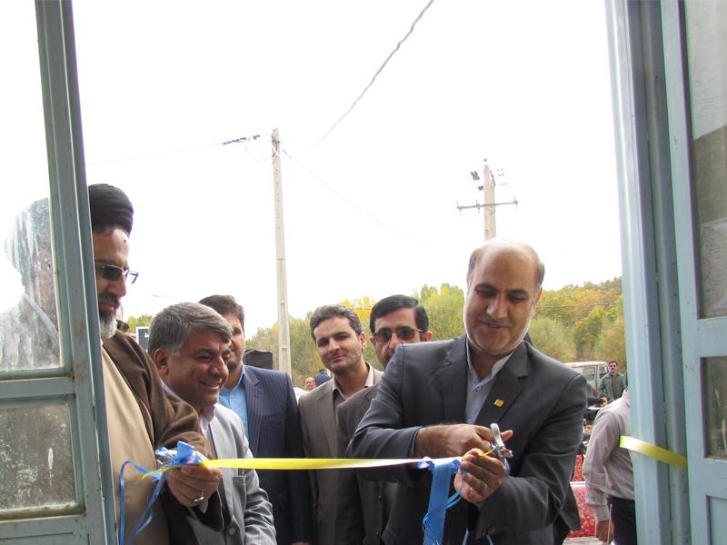 افتتاح مدرسه شهدای بانک مسکن در استان لرستان