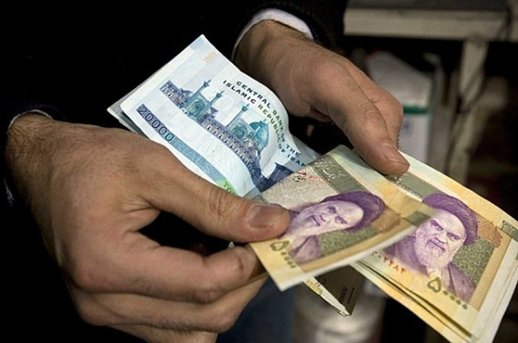 13میلیون کارگر ایرانی چشم انتظار رقم دستمزد