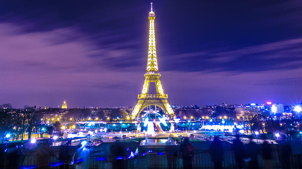 اردیبهشت در پاریس چه خبر است؟ (+عکس)