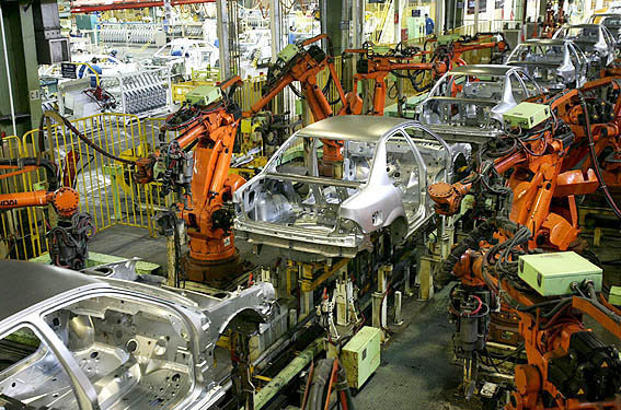 40 درصد قطعه‌سازان خودرو غیر مجاز هستند/ تولید قطعات بی کیفیت معضل صنعت خودروسازی