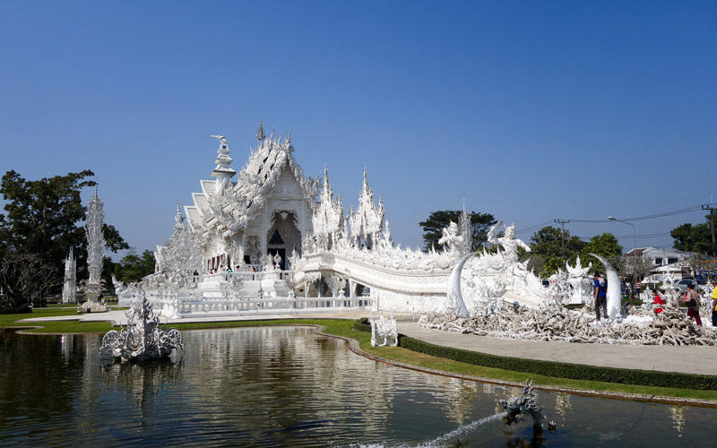 معبد وات رانگ کان؛ معبد سفید در تایلند (+عکس)