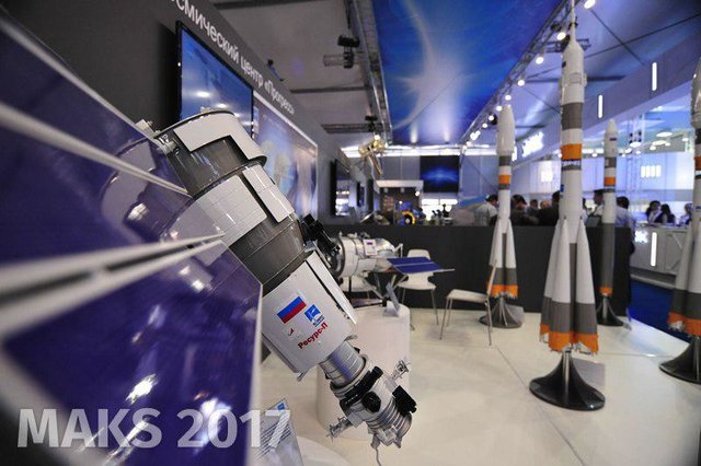 آغاز به کار نمایشگاه بین المللی هوا و فضای روسیه (+عکس)