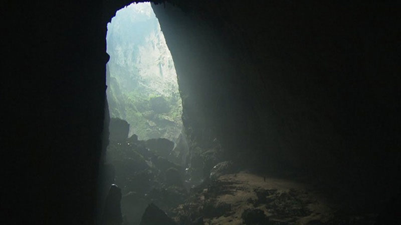 بزرگ‌ترین غار زیرزمینی جهان (+عکس)