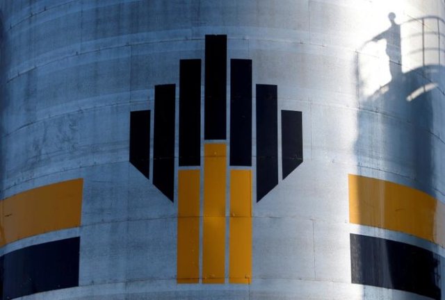 روس‌نفت سهم چهار ماه از نفت ونزوئلا را فروخت