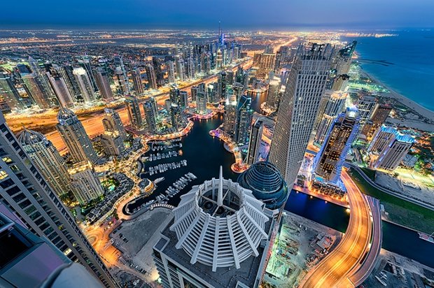 امارات سهم اقتصاد غیرنفتی را به 80 درصد می‌رساند