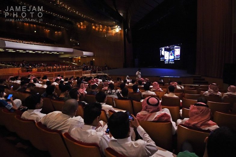 زنان عربستانی برای اولین بار به سینما رفتند (+عکس)