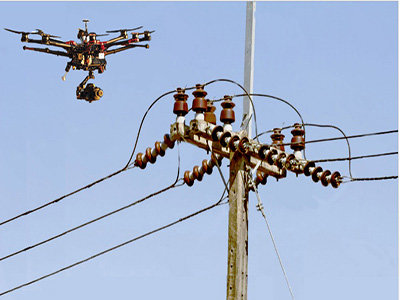 تلاش متخصصان ایرانی برای بازرسی خطوط انتقال برق با پهپادها