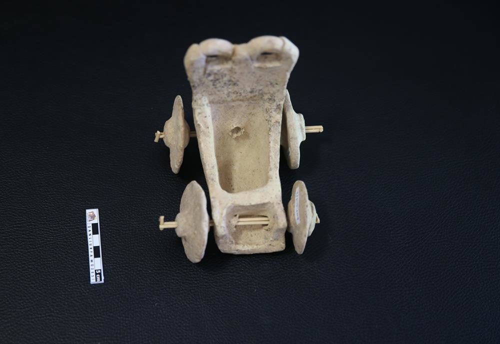 کشف خودروی اسباب بازی مربوط به 5 هزار سال پیش (+عکس)