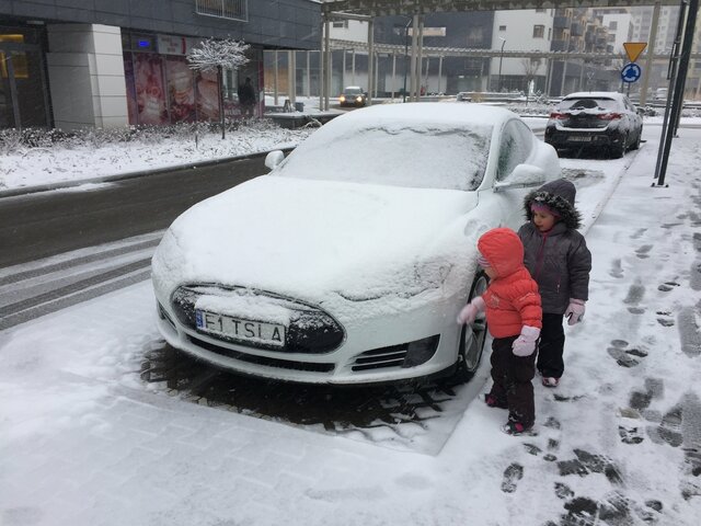 خودروهای برقی در زمستان بدون هیچ مشکلی کار می‌کنند!