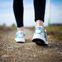 چگونه با پیاده‌روی وزن کم کنیم