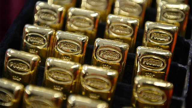بانک مرکزی روسیه تمامی طلاهای خود را در روسیه نگهداری می‌کند