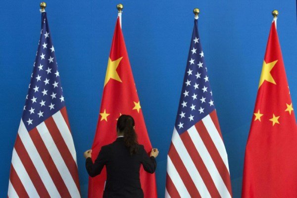 تصمیم چین برای وضع تعرفه بر نفت آمریکا