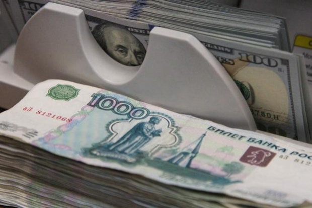 حذف دلار از مبادلات مالی روسیه سرعت گرفت