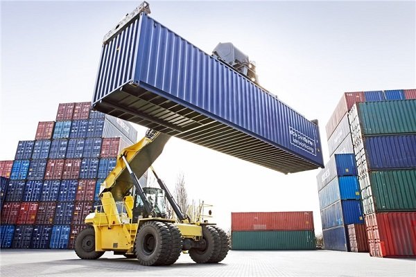 کارنامه تجارت خارجی کشور در سال96/رشد 32 درصدی واردات کالا