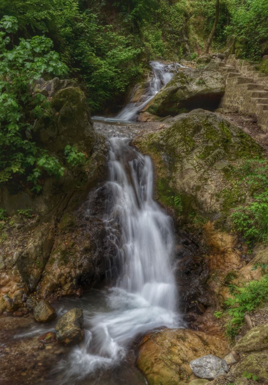 آبشار کبودوال (+عکس)