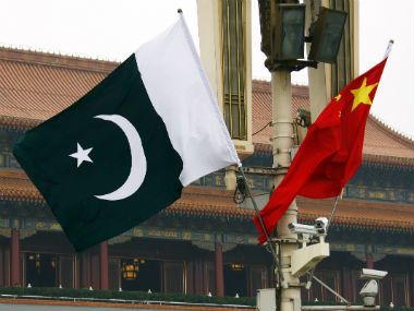وعده چین برای حمایت مالی از پاکستان