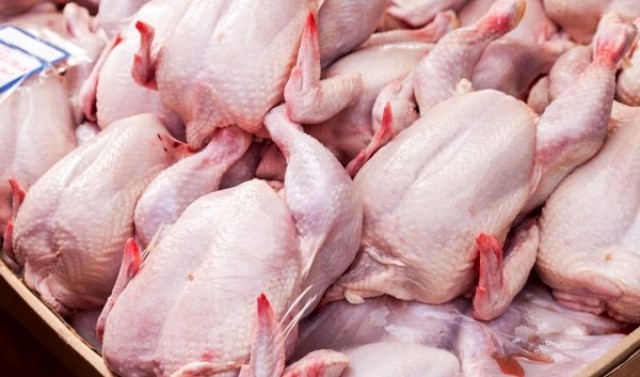 عرضه مرغ با قیمت 11 هزار و 150 تومان در بازار