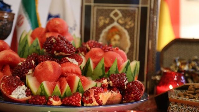 توصیه‎های تغذیه‌ای طب سنتی و مدرن در شب یلدا