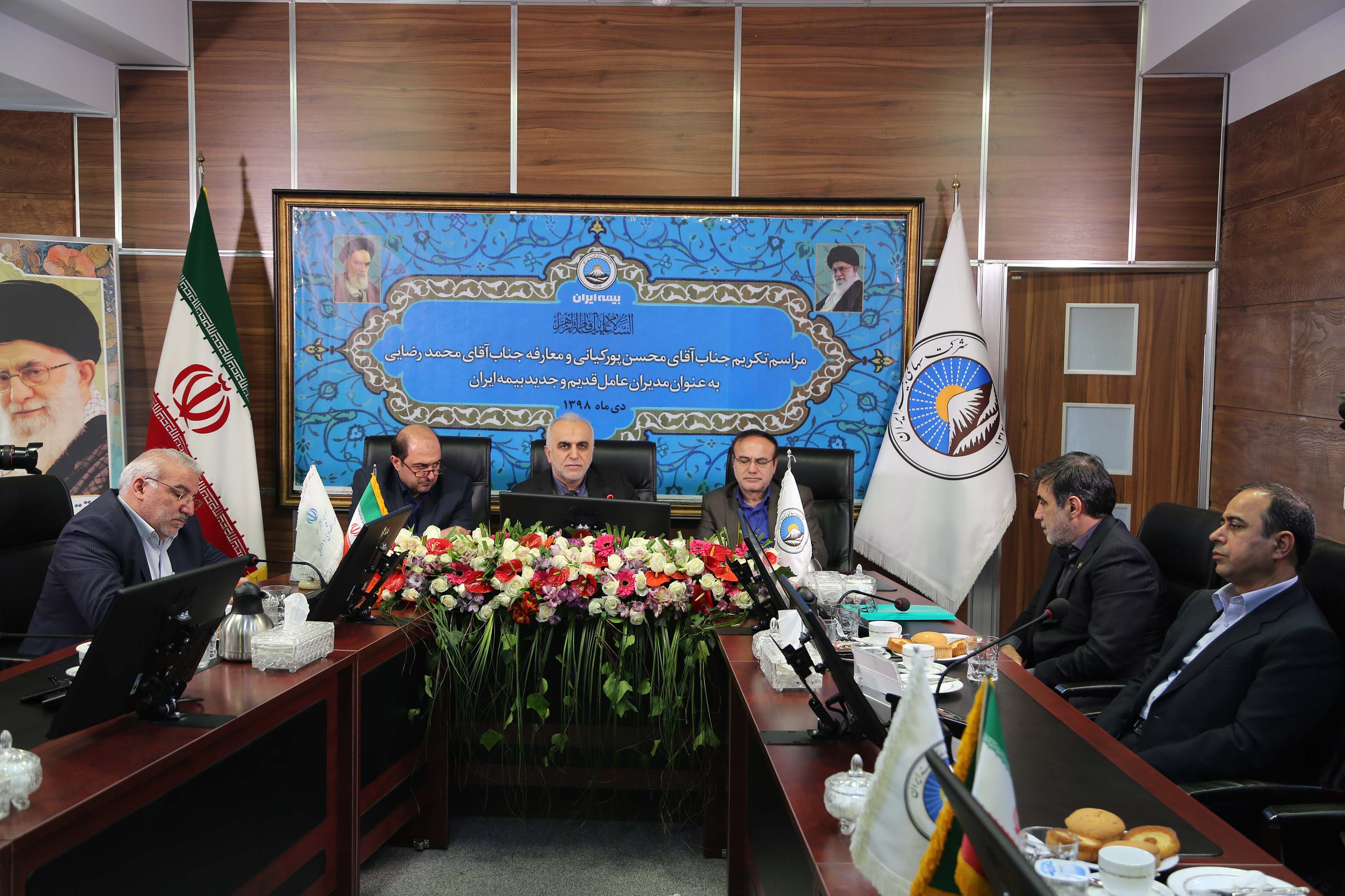 جلسه تکریم محسن پورکیانی با حضور وزیر اقتصاد