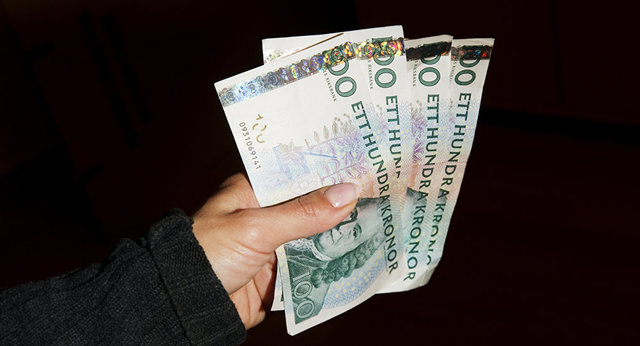 کاهش شدید ارزش پول سوئد