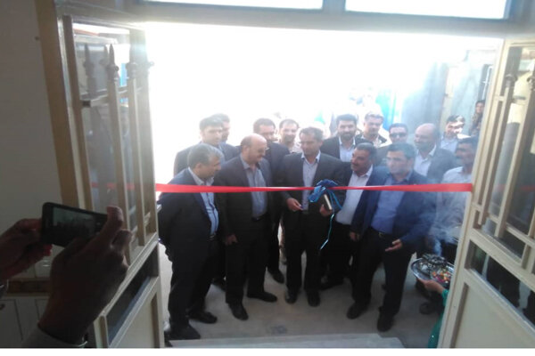 افتتاح اولین خانه احداث شده بنیاد مسکن قزوین در شهرستان سیل زده دلفان