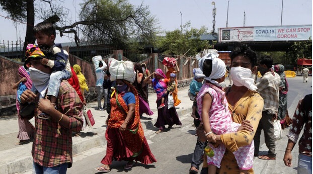 در ماه اوریل ۱۲۲ میلیون نفر در هند مجبور به ترک کار خود