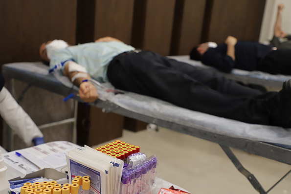 مشارکت کارکنان بانک کارآفرین در کمپین اهدای خون