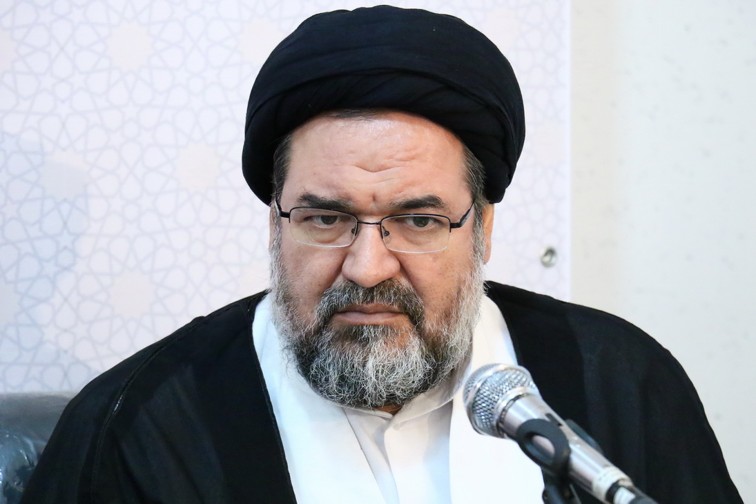 وزیر اقتصاد  درگذشت حجت الاسلام والمسلمین دكترسید عباس موسویان را تسلیت گفت